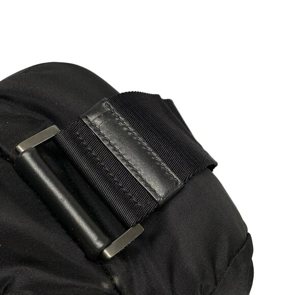 Auth PRADA - Black Leather Shoulder Bag - Picture 8 of 16